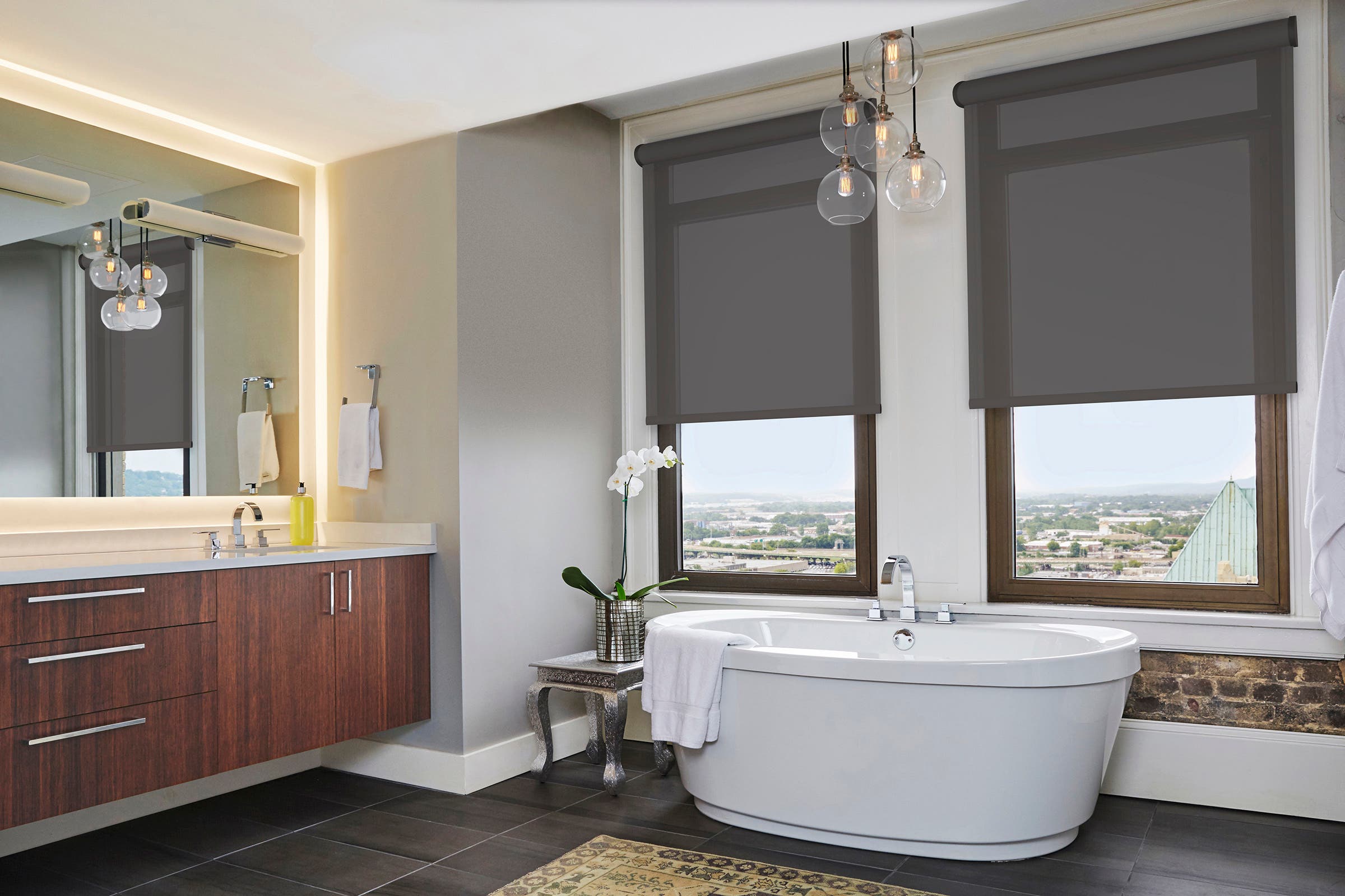 Bathroom with Serena Select in Luna Anthracite